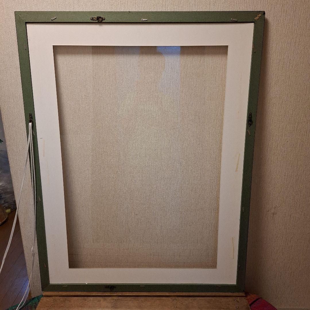 黒い木製額縁　黄緑色ひび割れ加工85.8×109.8 　厚み2.5㎝ 水彩画額縁